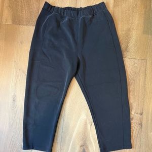 Lululemon WITH EASE MID-RISE 7/8 PANT